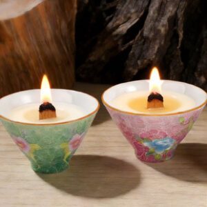 Court-style enamel teacup scented candle